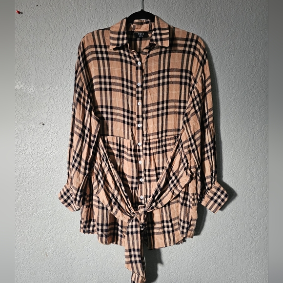 Vici Dresses & Skirts - VICI ‘Touch of Plaid Tie-Front’ Dress Size M